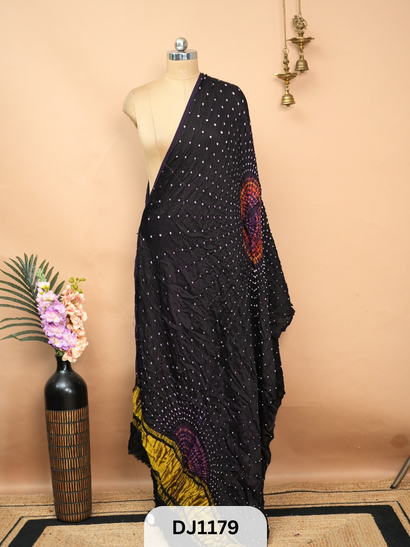 BANDHANI BORDERLESS WITH LAGDI PATTA - DUPATTA
