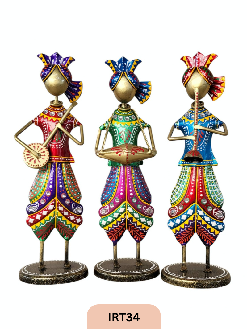 DHOTI AKIRA MUSICIANS