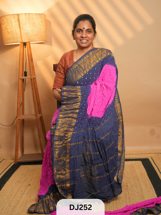 KAIKATTU SUNGUDI SAREE WITH BANDHINI WORK