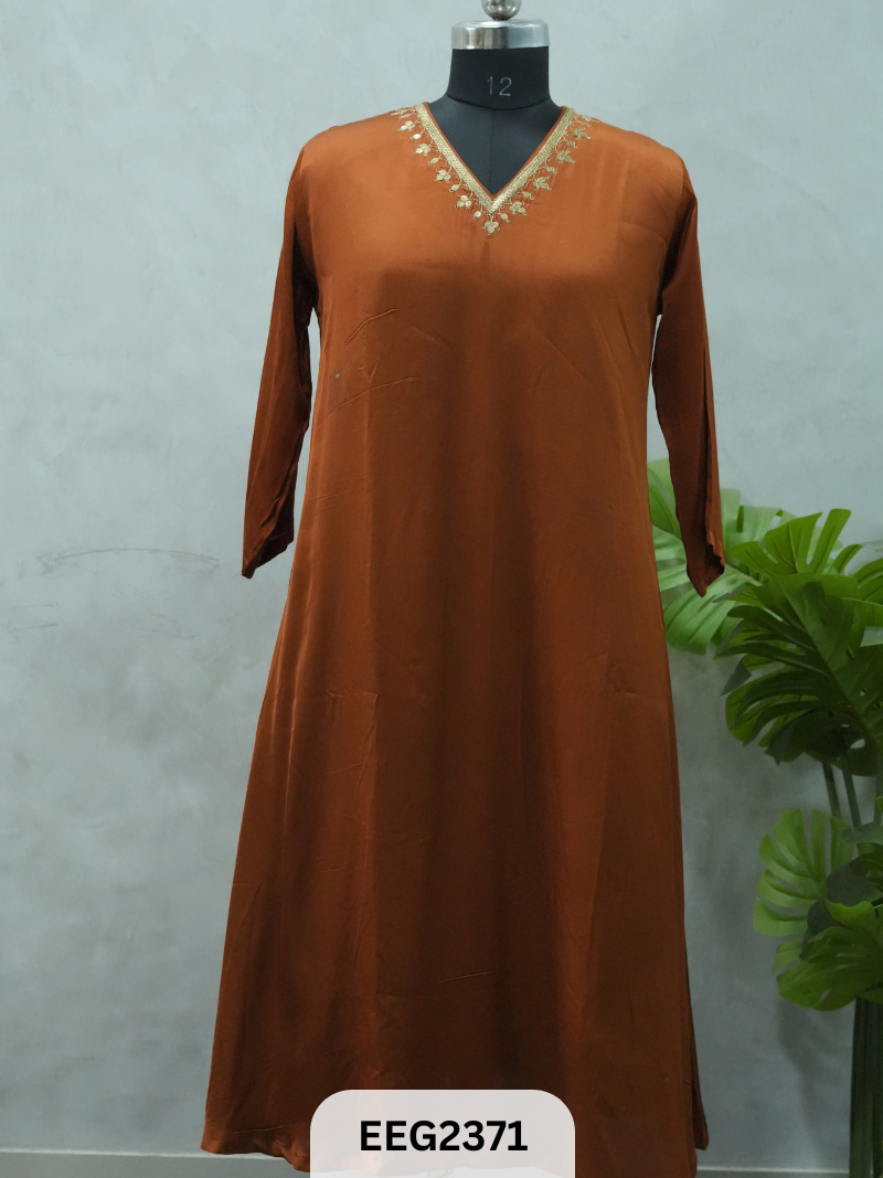 MODAL KHAFTAN WITH MIRROR WORK NECKLINE