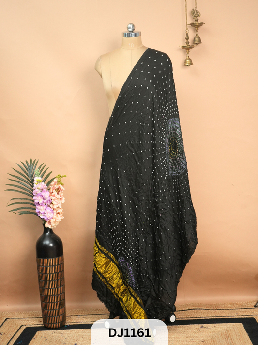 BANDHANI BORDERLESS WITH LAGDI PATTA - DUPATTA