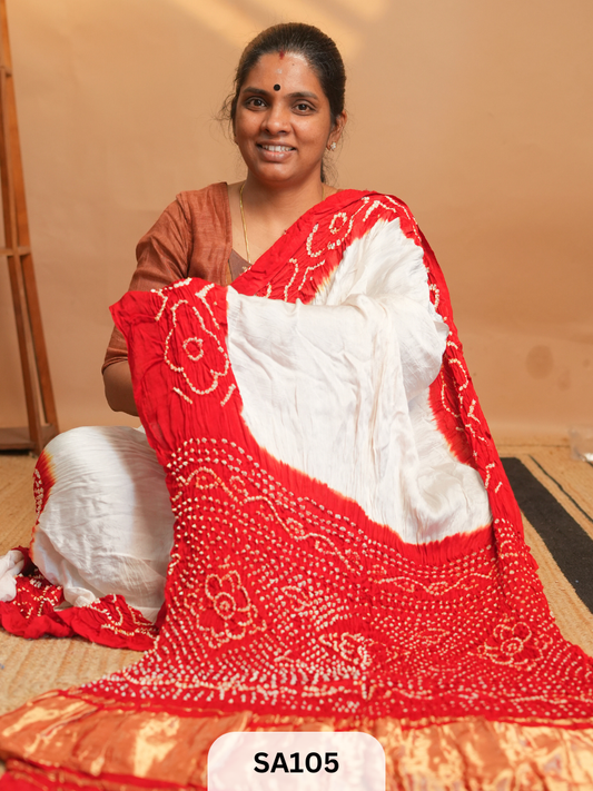 BANDHINI WITH LAGDI PATTA