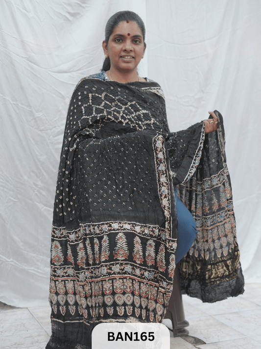AJRAKH BANDHEJ GUL DUPPATA WITH LAGDI PATTA