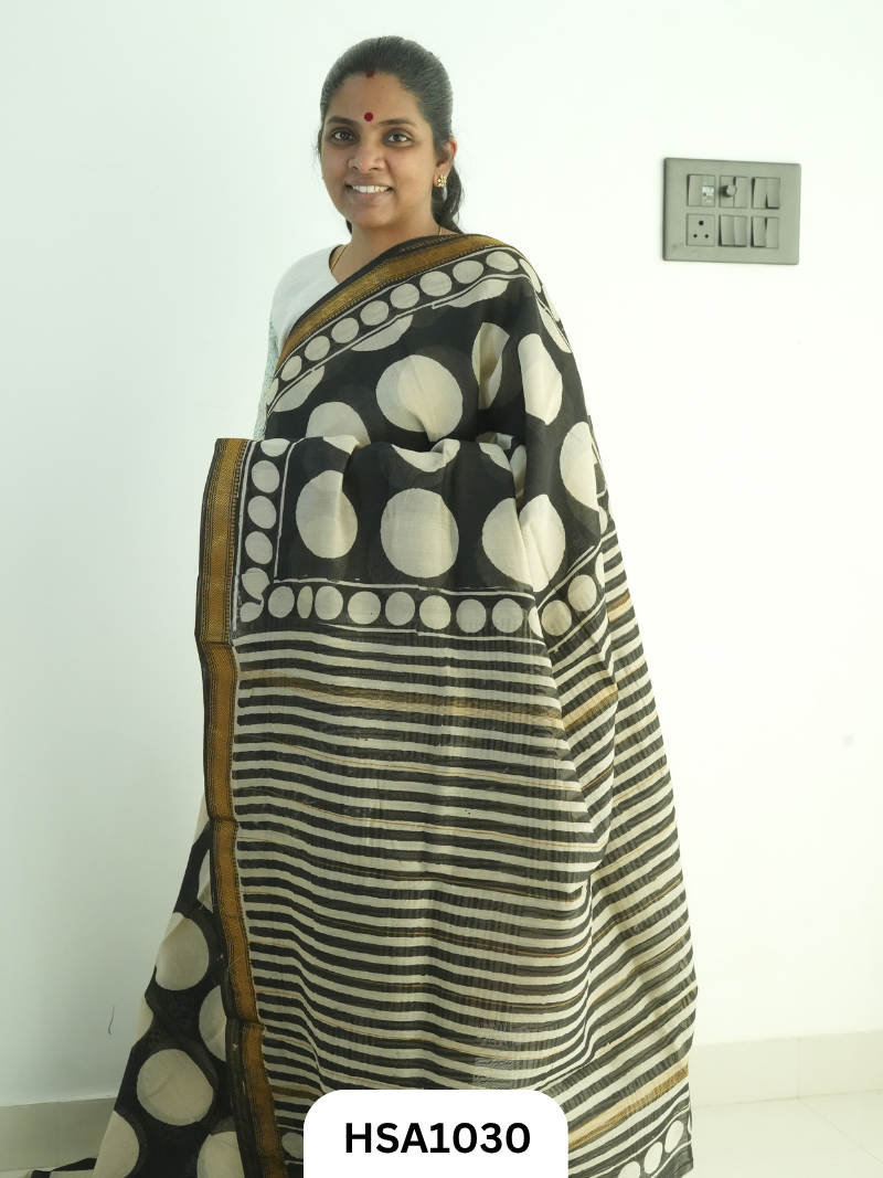 Pure Maheswari Silk Cotton - Handblock Print Saree With Blouse