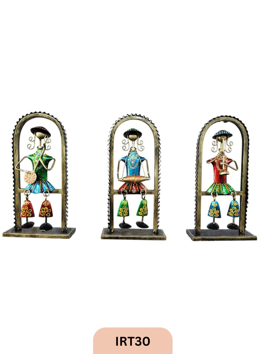 IRON HANGING LEG MUSICIANS SET OF 3