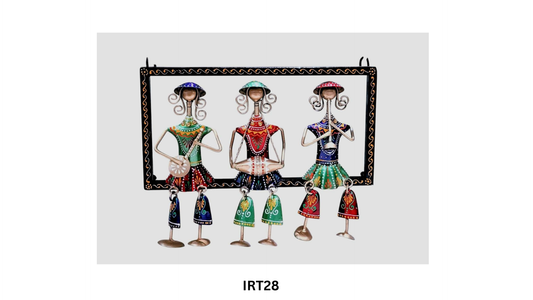 IRON TOPI DOLL FRAME HANGING LEGS