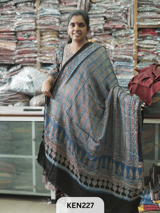 MODAL AJRAKH SCREEN PRINT DUPPATA