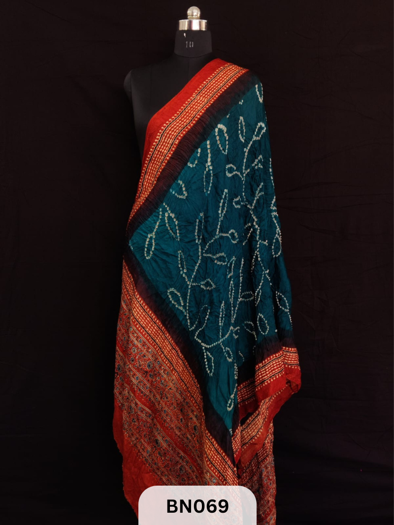 AJRAKH BANDHANI BORDER AAMBADAL DUPATTA