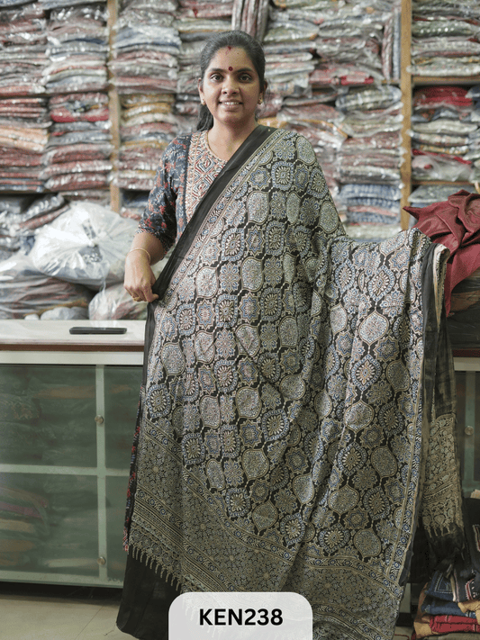 MODAL AJRAKH SCREEN PRINT DUPPATA