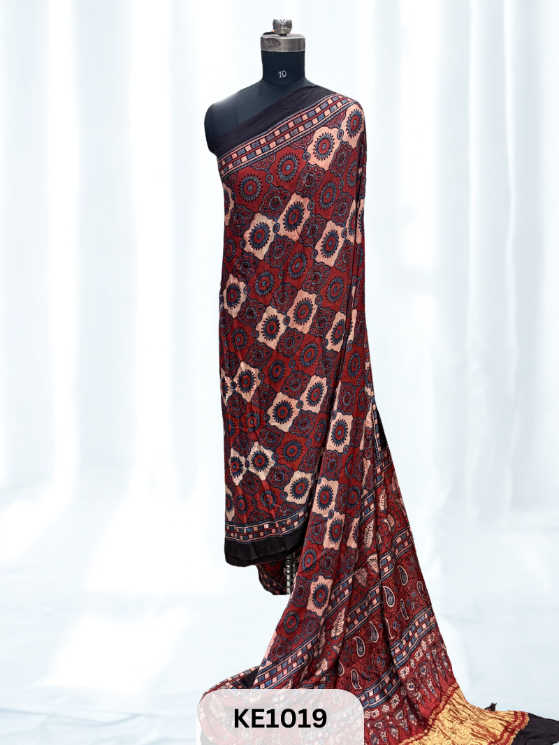 MODAL AJRAKH WITH LAGDI PATTA