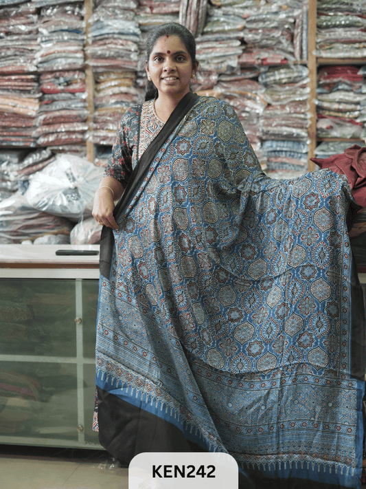 MODAL AJRAKH SCREEN PRINT DUPPATA