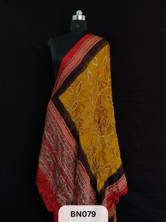 AJRAKH BANDHANI BORDER AAMBADAL DUPATTA
