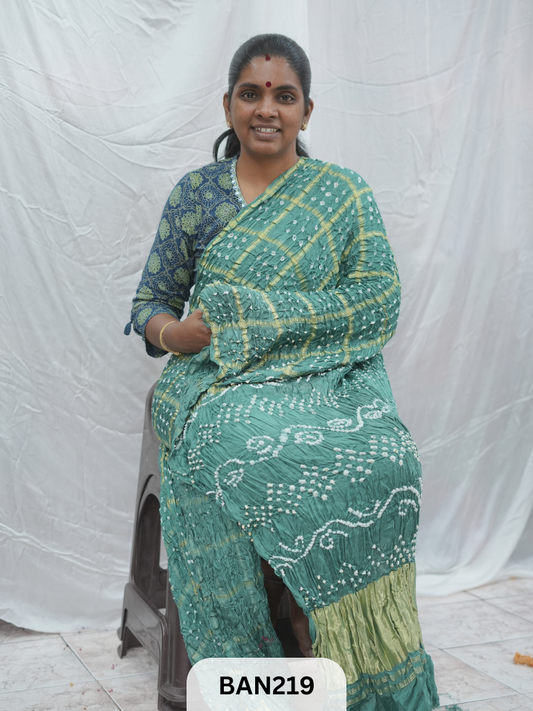 MODAL GHARCHOLA WITH BANDHANI