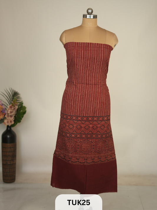 MODAL WITH AJRAKH TOP MATERIAL-2.5MTS AND 44 PANA
