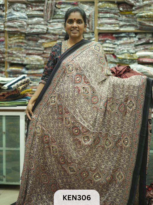 MODAL KHATLI AARI SAREE