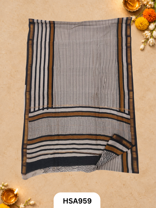 Pure Maheswari Silk Cotton - Handblock Print Saree With Blouse