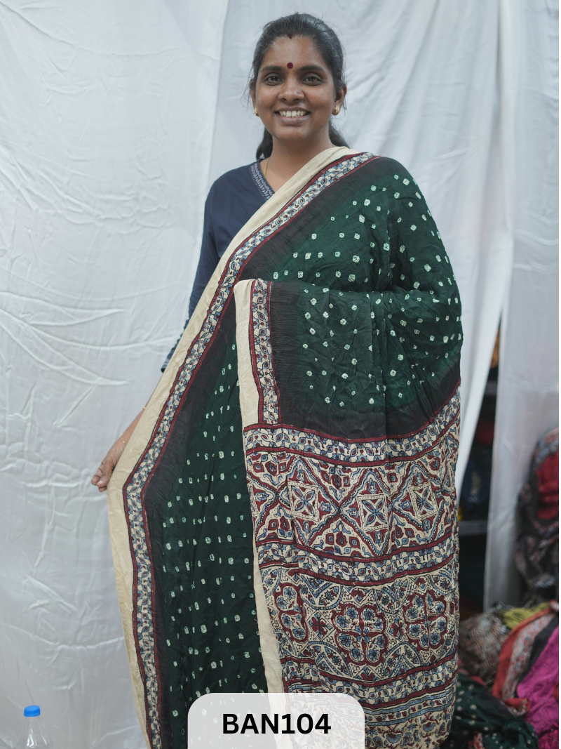 BANDHANI WITH AJRAKH SEMI GAJI SAREE