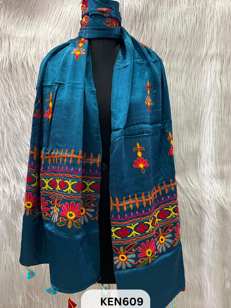 MUSHRU HAND AARI WORK STOLE