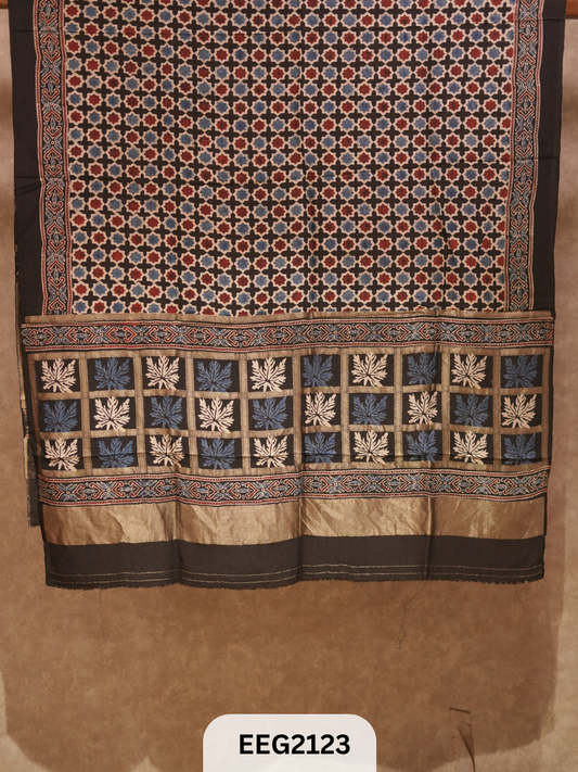 DOLA AJRAKH DUPPATTA