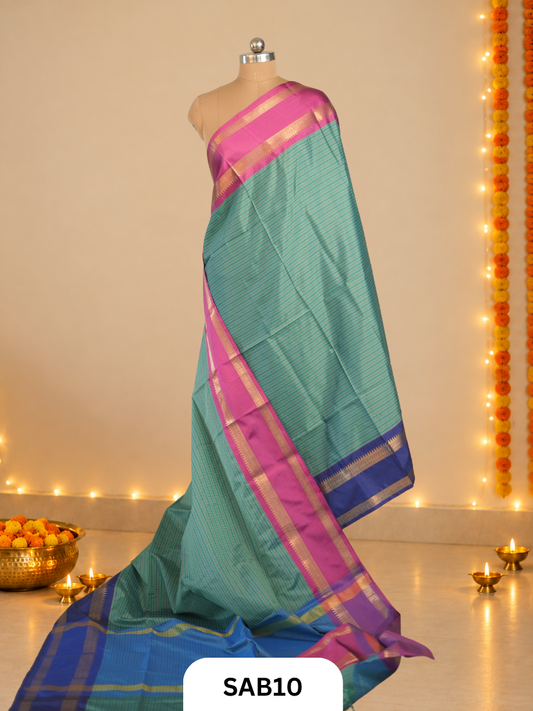 Kasa Kasa Checks With Ganga Jamuna border Saree - SEA GREEN