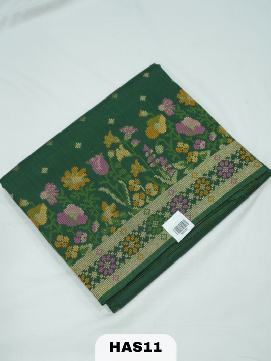 BANARAS RUSSIAN CROSS STICHED SILK SAREE