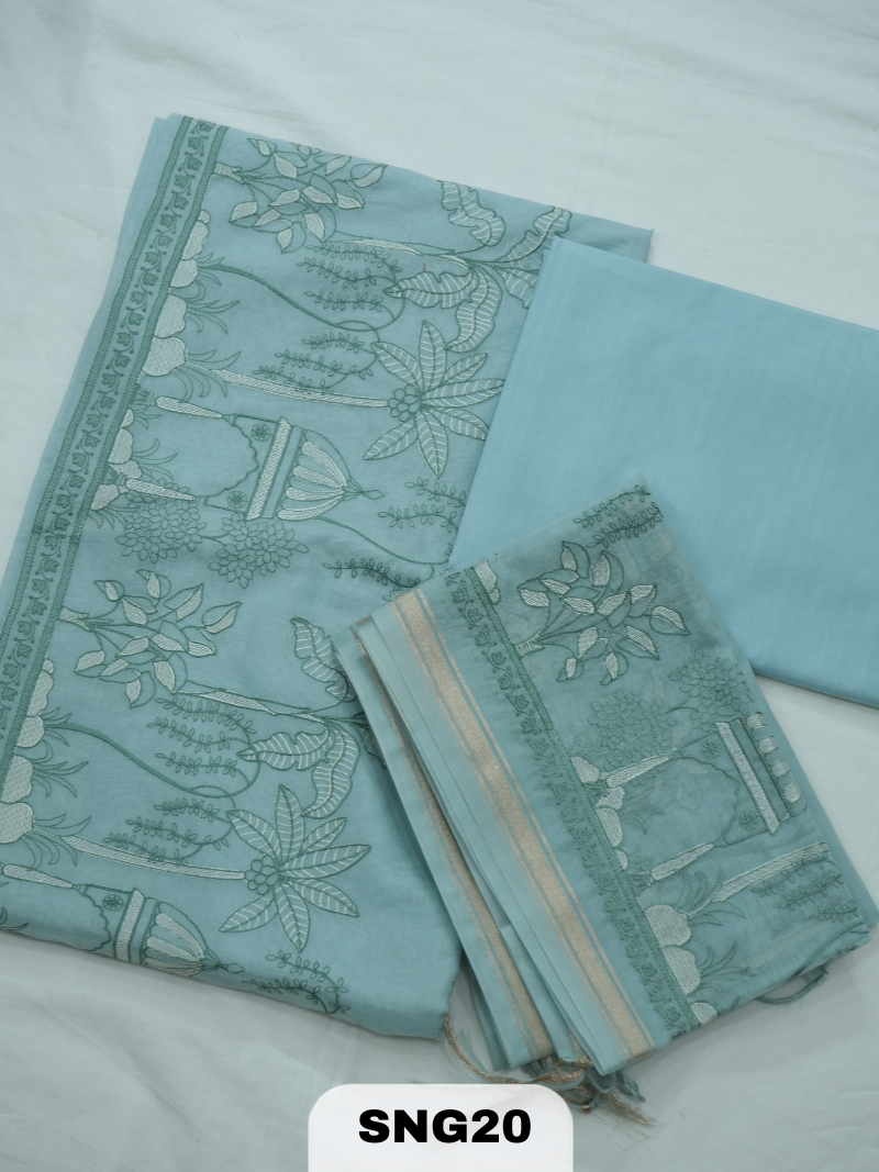 Banarasi mulcotton 3 Pcs Salwar Suit