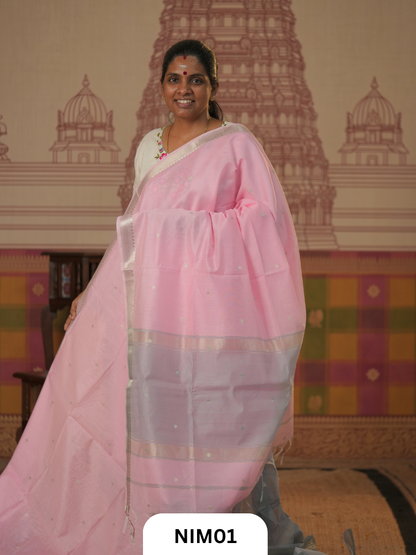 Maheshwari Inspired Chanderi Saree With Contrast Blouse
