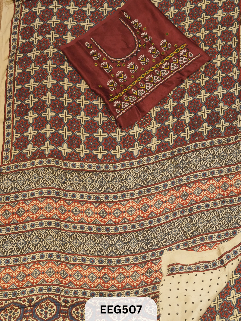 AJRAKH MODAL SAREE WITH KUTCHI HANDWORK BLOUSE PIECE EXTRA