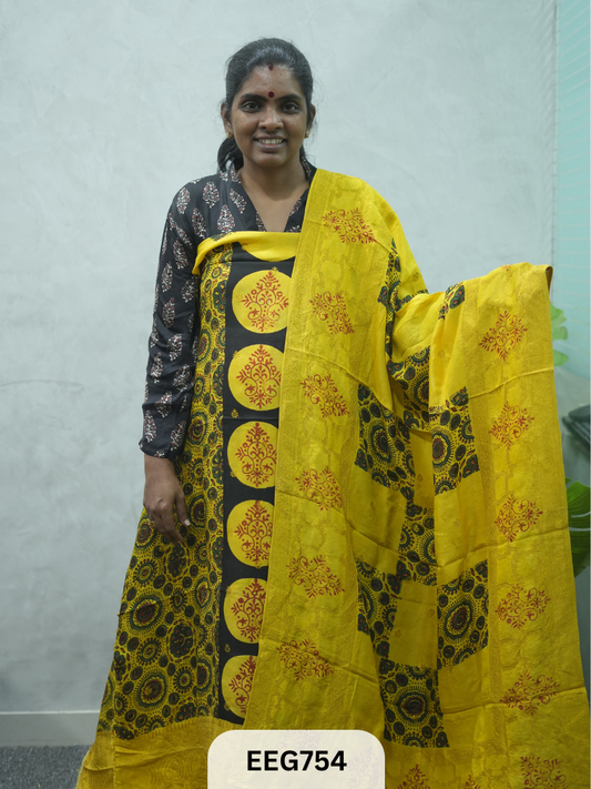 AJRAKH DOLA SILK 2 PCS-UNSTITCHED ( TOP 3.5MTR AND DUPPATA 2.25MTR )