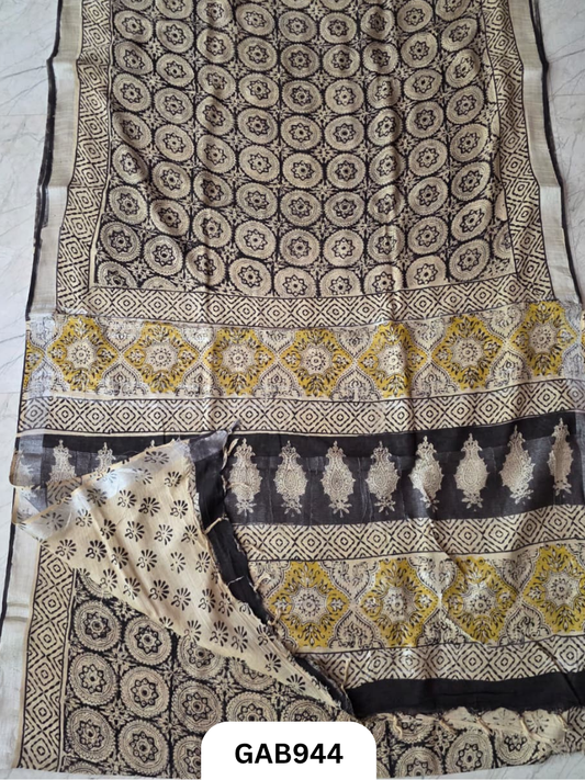 Bagru Handblock Print Linen Saree With Attached Blouse