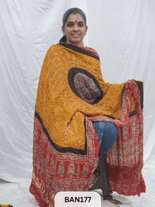 AJRAKH BANDHEJ GUL DUPPATA WITH LAGDI PATTA