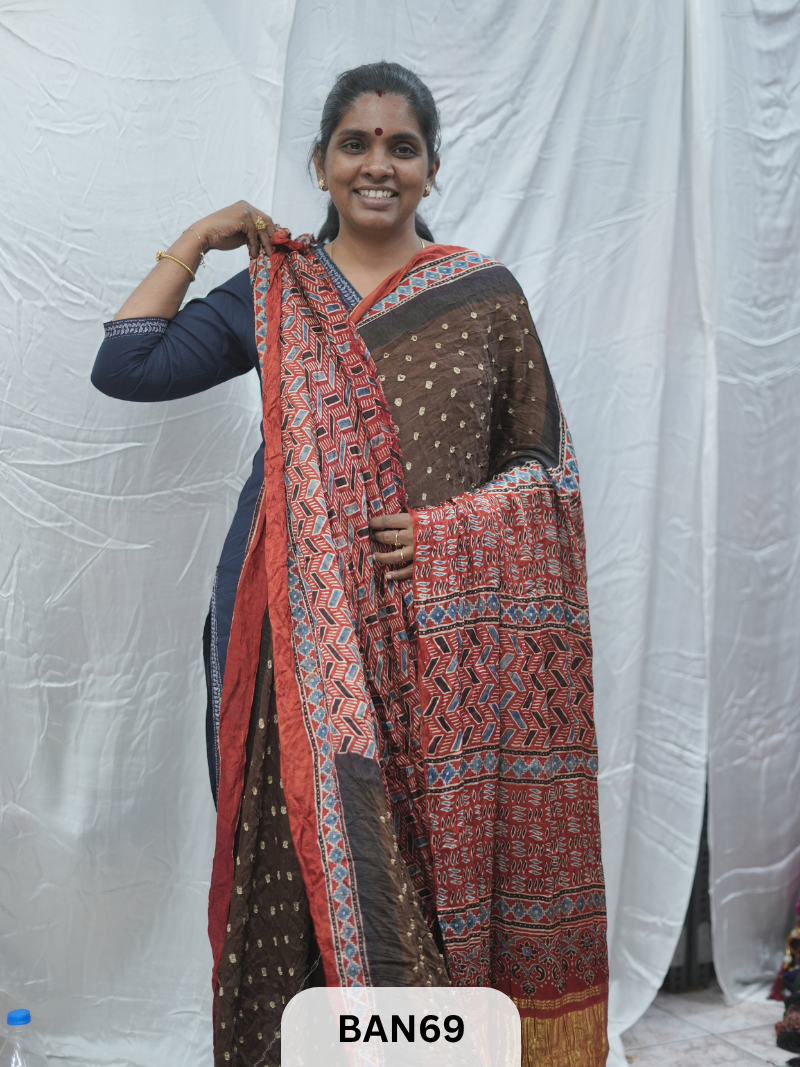 BANDHANI WITH AJRAKH SEMI GAJI SAREE