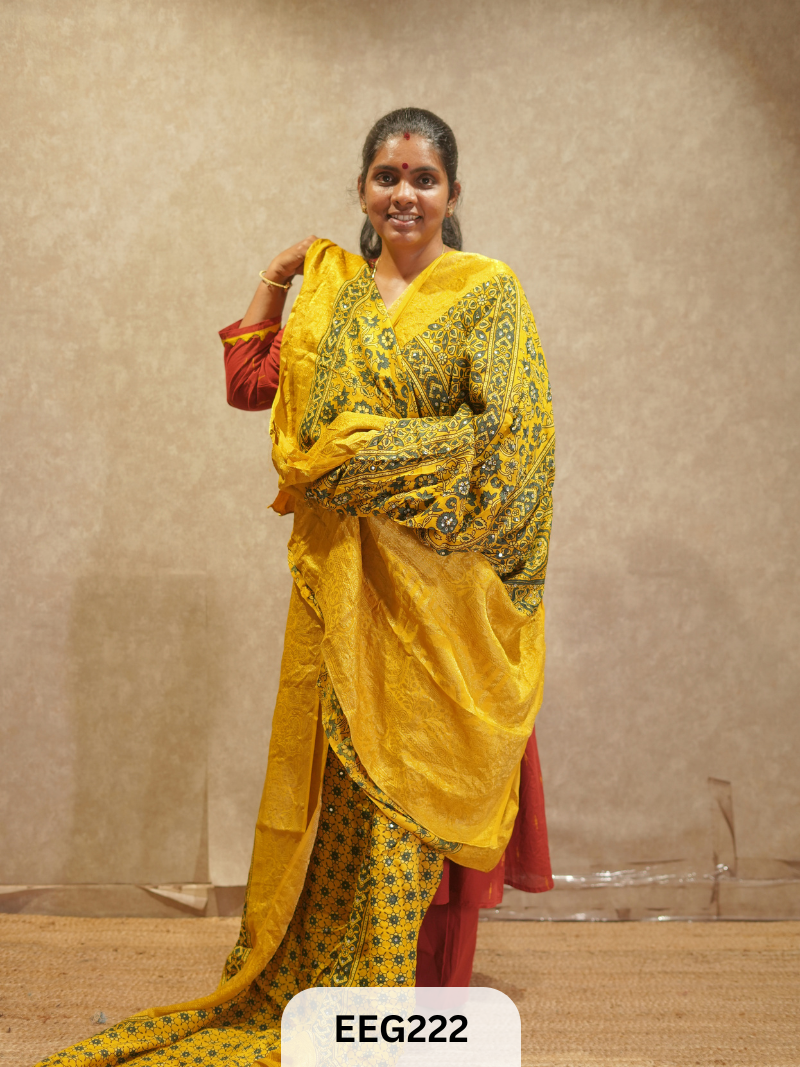 AJRAKH DOLA SILK SAREE WITH MIRROR WORK - IMMEDIATE DISPATCH