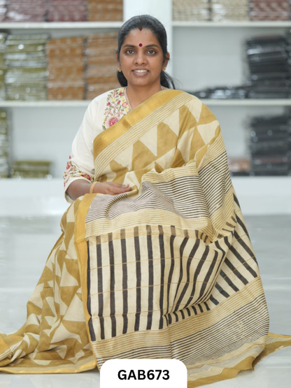 Hand Block Printed Maheshwari Silk Saree