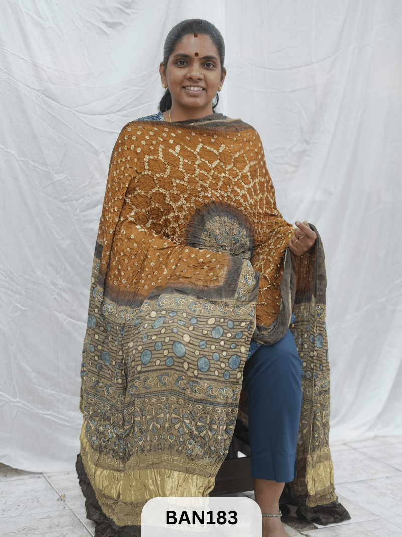 AJRAKH BANDHEJ GUL DUPPATA WITH LAGDI PATTA