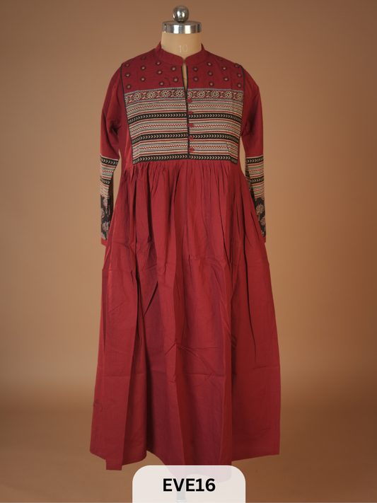 PURE COTTON KURTI WITH MIRROR WORK