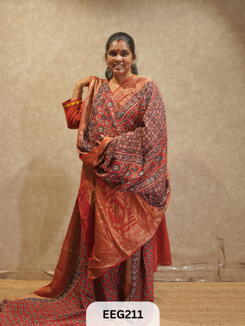 AJRAKH DOLA SILK SAREE WITH MIRROR WORK - IMMEDIATE DISPATCH