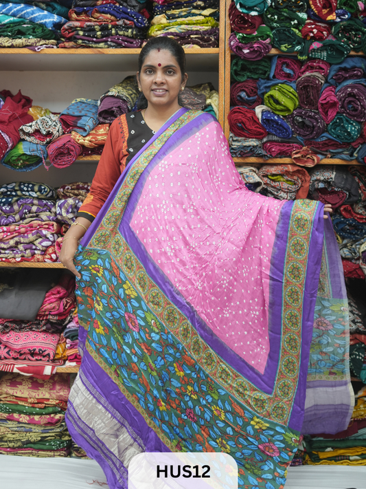 BANDHANI WITH KALAMKARI DIGITAL PRINT BORDER LAGDI PATTA