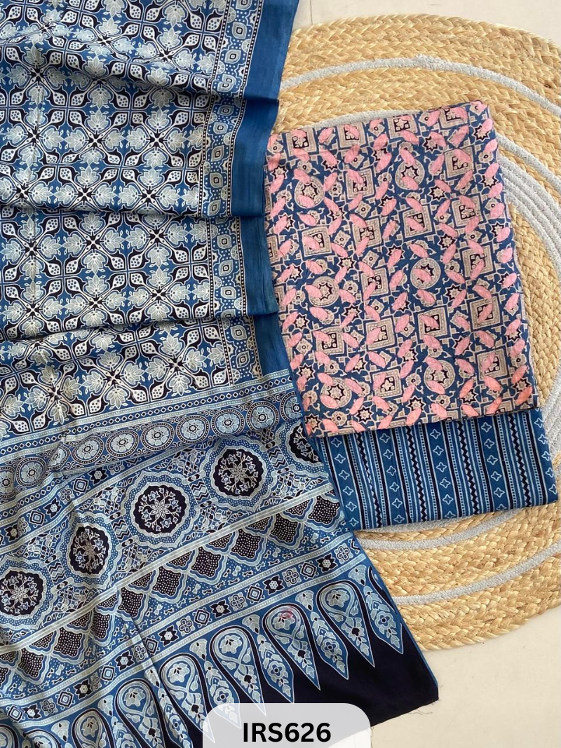 RAJASTHANI HAND STITCHED APLIQUE DYED TOP & BOTTOM WITH AJRAKH DUPATTA