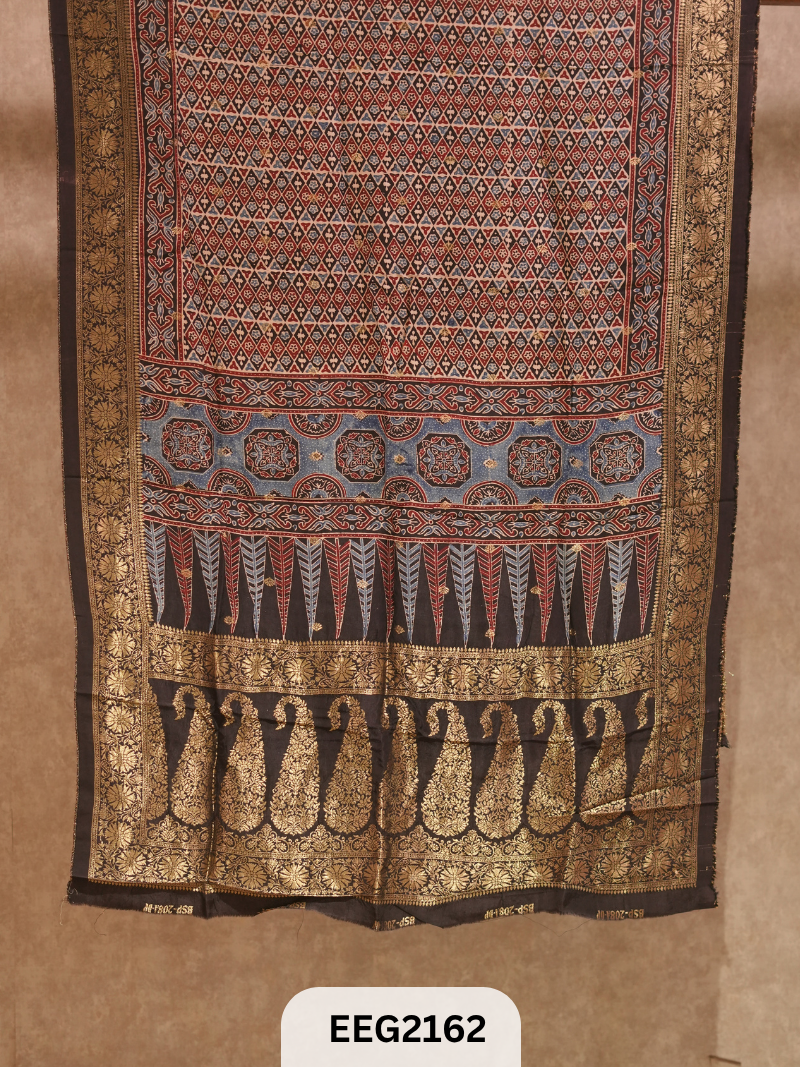 DOLA AJRAKH DUPPATTA