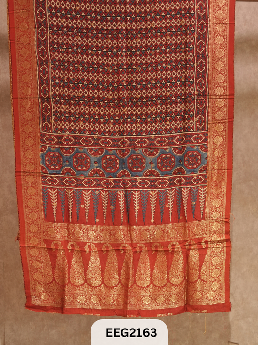 DOLA AJRAKH DUPPATTA