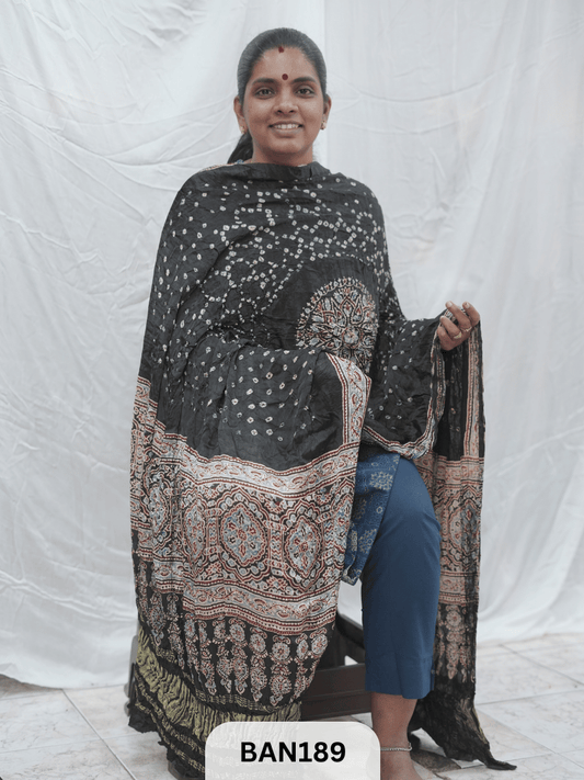 AJRAKH BANDHEJ GUL DUPPATA WITH LAGDI PATTA