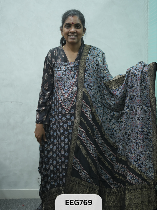 AJRAKH DOLA SILK 2 PCS-UNSTITCHED ( TOP 3.5MTR AND DUPPATA 2.25MTR )