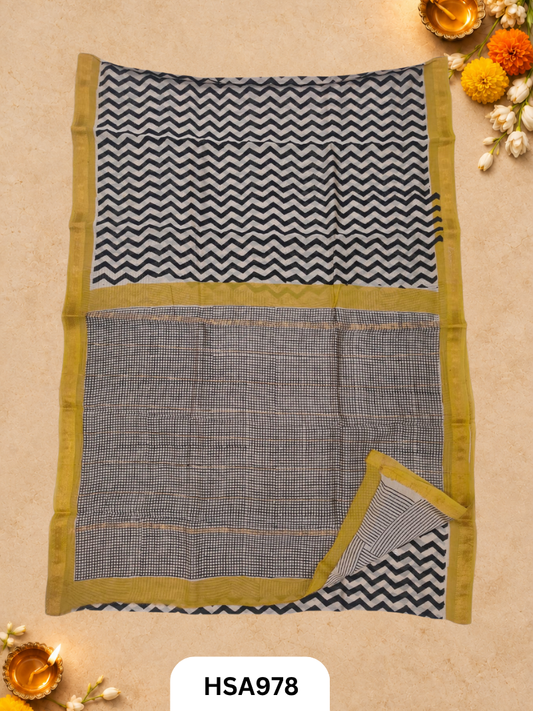 Pure Maheswari Silk Cotton - Handblock Print Saree With Blouse