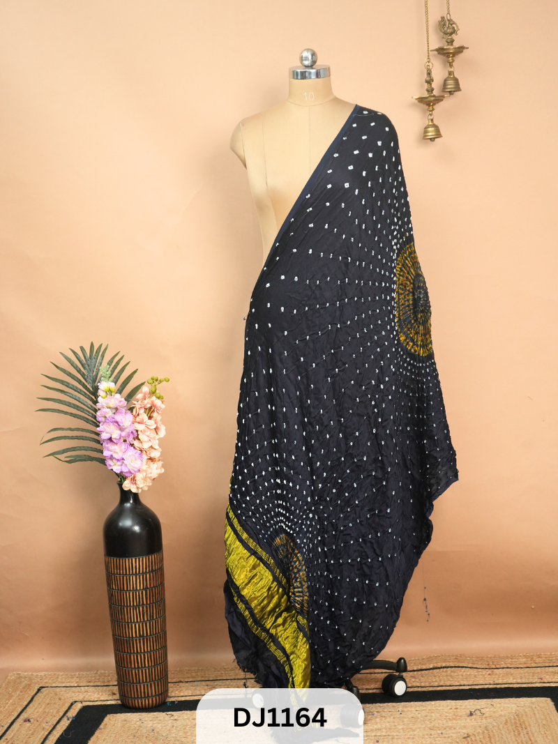 BANDHANI BORDERLESS WITH LAGDI PATTA - DUPATTA