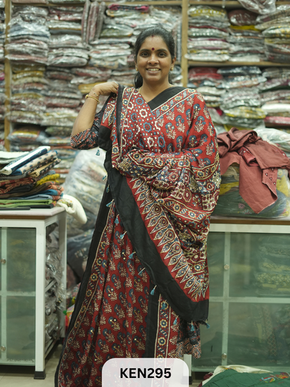 MODAL KHATLI AARI SAREE
