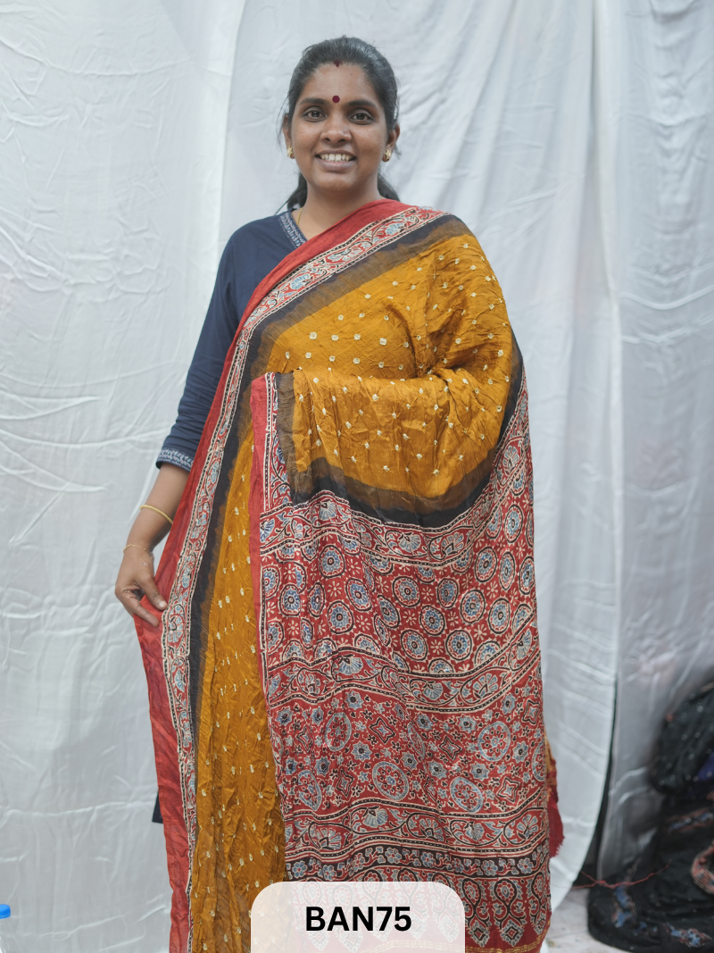 BANDHANI WITH AJRAKH SEMI GAJI SAREE