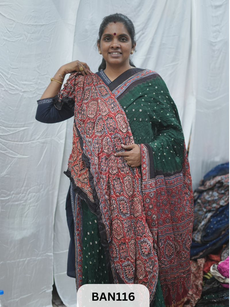 BANDHANI WITH AJRAKH SEMI GAJI SAREE