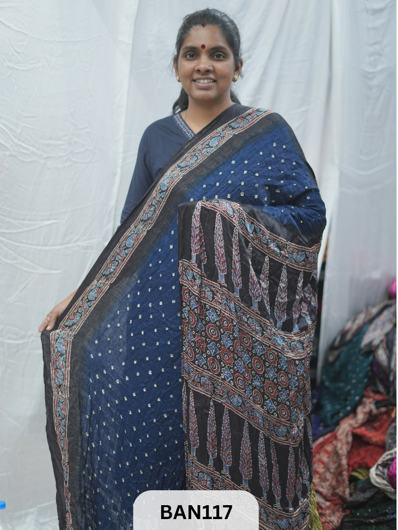 BANDHANI WITH AJRAKH SEMI GAJI SAREE