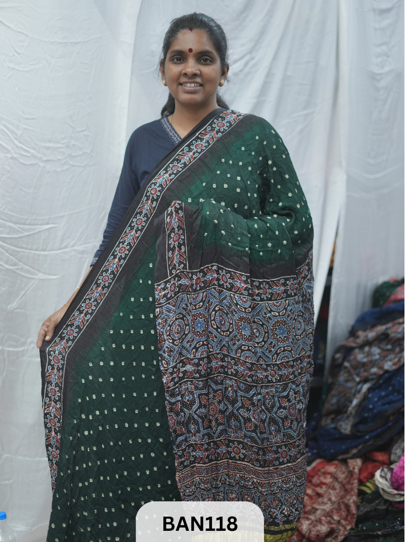 BANDHANI WITH AJRAKH SEMI GAJI SAREE